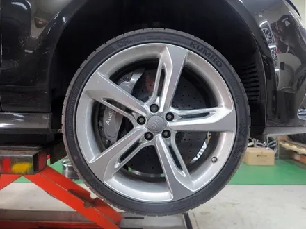 [ 아우디 RS7 북미 버전 21인치 순정 휠로 교체 작업!!] 아우디 순정 휠 + RS7 블랙 21인치 휠 + 아우디 휠 튜닝 + 휠 전문점 +티티 모터스 / 인천 서구 석남동