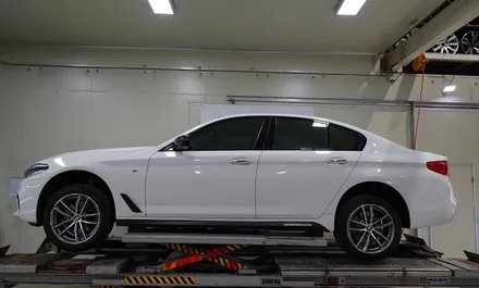 [BMW 휠튜닝] G30 5시리즈 520D 664M 19인치휠 + 미쉐린 PS4 타이어 장착 / 인천 서구 석남동