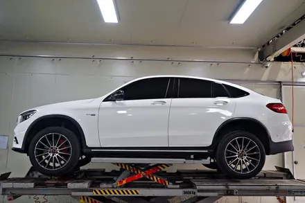 [벤츠 GLC 휠튜닝 작업] 벤츠 GLC 43 AMG 정품 21인치휠 + 피렐리 스콜피온 올시즌 21인치 타이어 장착작업!! / 인천 서구 석남동