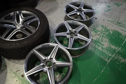 [벤츠 휠튜닝] 벤츠 C200 휠교체,C250 AMG 정품휠,중고휠 18인치휠 장착작업! 휠전문점 부천 티티모터스 / 인천 서구 석남동
