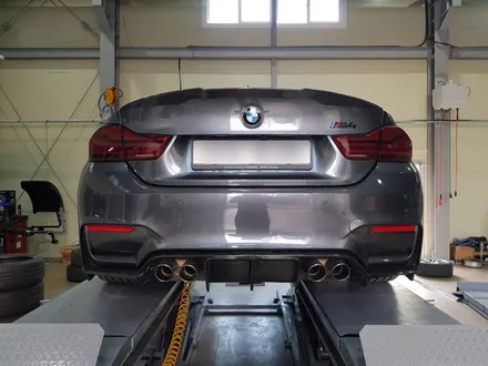 BMW 휠도색 캘리퍼까지 컬러변경 M4 / 인천 서구 석남동