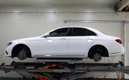 [ 벤츠 CLS 400 AMG 휠 장착 작업] 신형 벤츠 W213 E300 AMG 19인치 휠 타이어 교체!! 휠 전문점 티티 모터스 / 인천 서구 석남동