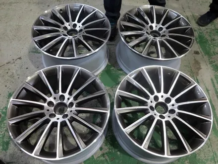 [벤츠 휠 튜닝] 벤츠 W213 E 클래스 E220D 휠교체!! 벤치 CLS 400 AMG 정품 19인치 휠 + 금호 마제스티 타이어 장착 작업!! 티티 모터스 / 인천 서구 석남동