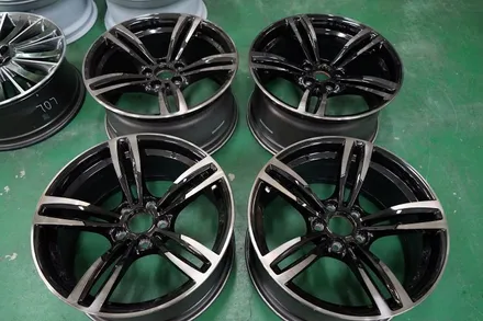 [BMW 휠튜닝 BMW F20 330I 휠 교체적 업! BMW M3, M4 정품 19인치 휠 + 금호 LE 스포츠 타이어 장착!! 순정 휠, 중고 휠 전문점 티티 모터스 / 인천 서구 석남동