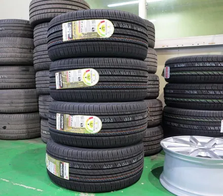 아우디 A6 35TDI 19인치 휠 교체 작업!! 아우디 휠 + A6 40TFSI 스포츠 순정 휠 + 금호 마제스티 솔루스 타이어 255 40 19 장착!! / 인천 서구 석남동