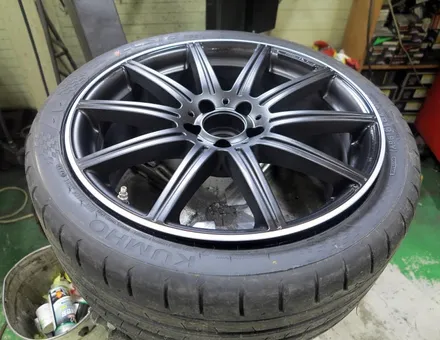 [ 벤츠 CLS 휠 튜닝 작업 ] 벤츠 CLS 63 AMG 정품 19인치 휠 타이어 장착 작업. 벤츠 휠 튜닝 / 인천 서구 석남동