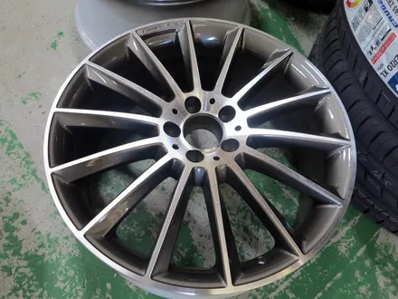 [벤츠 휠 튜닝] 벤츠 W213 E200 휠교체작업! 벤츠 E400 순정 20인치 휠 + 금호 PS71 타이어 장착!! 순정 휠 중고 휠 전문점 부천 (주)티티 모터스 / 인천 서구 석남동