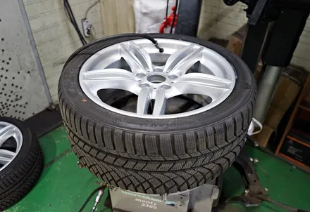 [BMW 휠튜닝] BMW F10 528I 휠교체 351M 정품 중고 19인치휠 장착작업!! / 인천 서구 석남동