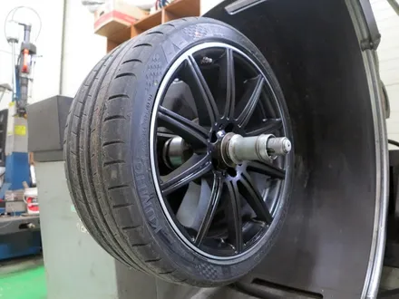 [ 벤츠 CLS 휠 튜닝 작업 ] 벤츠 CLS 63 AMG 정품 19인치 휠 타이어 장착 작업. 벤츠 휠 튜닝 / 인천 서구 석남동