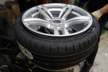 [BMW 휠튜닝] BMW 330I 차량 437M 정품 중고 19인치휠 + 금호 PS91 타이어 장착작업!! / 인천 서구 석남동