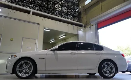 [BMW 휠튜닝] BMW F10 528I 19인치휠 장착작업!! BMW Z4 35 IS 정품,중고휠 + 기존 타이어 + 휠전문점 (주)티티모터스 / 인천 서구 석남동