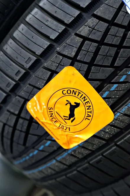 [BMW 휠튜닝] BMW G30 530I 휠교체 648M 정품 20인치휠 + 콘티넨탈 DWS 타이어 장착. / 인천 서구 석남동