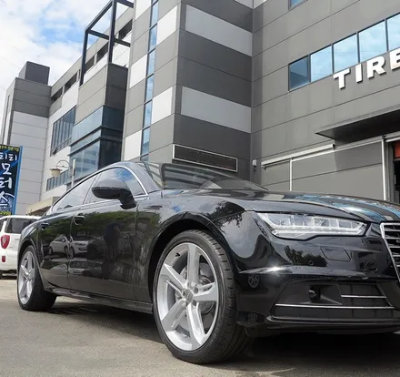 ☆티티 모터스☆ 아우디 A7 50TDI 휠 튜닝 S7 순정 20인치 휠 장착 작업!! 아우디 휠 + 휠 타이어 + 휠 전문점 + 정품 휠 / 인천 서구 석남동