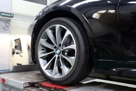 [BMW] F30 320D 순정 휠 튜닝!! BMW 452휠 신형 터빈 휠 장착 작업!! 휠 전문점 티티 모터스 / 인천 서구 석남동