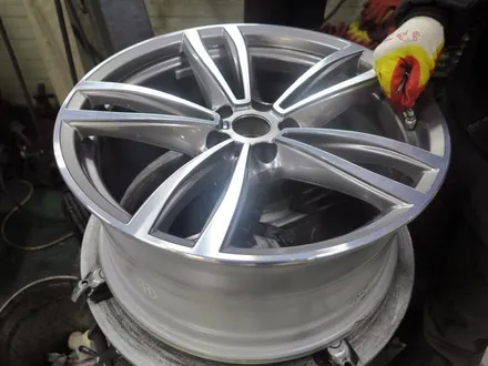 [BMW 휠 튜닝] BMW G30 정품 647M 19인치 휠 + 미쉐린 PS 4S 타이어 장착 작업!! 얼라이먼트 작업 + 순정 중고 휠 전문점 (주)티티 모터스 / 인천 서구 석남동