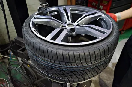 [BMW 휠튜닝] BMW G30 530I 휠교체 648M 정품 20인치휠 + 콘티넨탈 DWS 타이어 장착. / 인천 서구 석남동