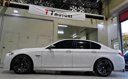 [BMW 휠튜닝] BMW F10 550D 437M 19인치휠 장착작업. (주)티티모터스 / 인천 서구 석남동