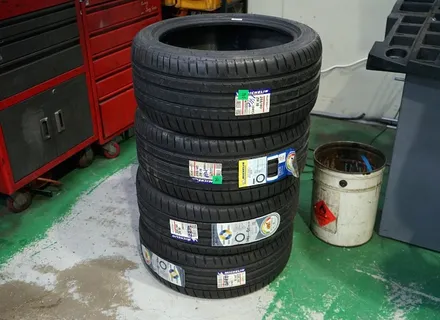 [ BMW 휠튜닝 ] BMW F30 320D 정품,중고 441M 18인치휠 + 미쉐린 PS 4 장착작업!! / 인천 서구 석남동