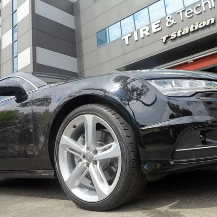 ☆티티 모터스☆ 아우디 A7 50TDI 휠 튜닝 S7 순정 20인치 휠 장착 작업!! 아우디 휠 + 휠 타이어 + 휠 전문점 + 정품 휠 / 인천 서구 석남동