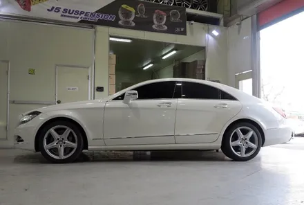 [ 벤츠 CLS AMG 패키지 18인치 휠 장착 ] 벤츠 CLS350 휠 튜닝 순정 휠 + 미쉐린타이어 장착!! 휠 전문점 티티 모터스 / 인천 서구 석남동