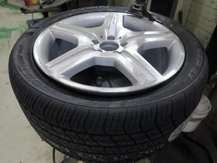 [벤츠 휠 튜닝] 벤츠 W221 S350 순정 AMG 스타이일링6 19인치 휠 + 금호 타이어 장착 작업!! 휠 전문점 (주)티티 모터스 + 정품 중고 휠 전문점 / 인천 서구 석남동