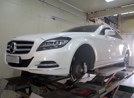 [벤츠 휠 튜닝] 벤츠 CLS 250D 정품 18인치 휠 교체 작업!! 벤츠 휠 전문점 + 순정 휠 +티티 모터스 / 인천 서구 석남동
