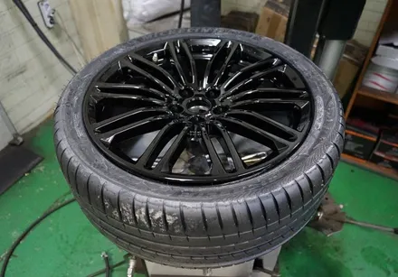[BMW 휠튜닝] G30 5시리즈 520D 664M 19인치휠 + 미쉐린 PS4 타이어 장착 / 인천 서구 석남동