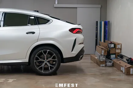 인천랩핑 BMW G06 X6 에이버리 사틴화이트펄 전체랩핑 / 용인시 처인구 포곡읍