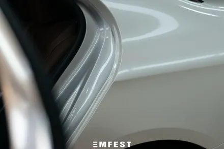 부천랩핑 벤츠 W213 E220D 에이버리 화이트펄 전체랩핑 / 용인시 처인구 포곡읍