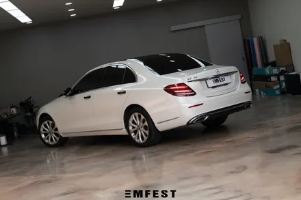 부천랩핑 벤츠 W213 E220D 에이버리 화이트펄 전체랩핑 / 용인시 처인구 포곡읍