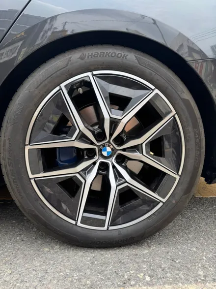 대구 bmw g60 다이아몬드 컷팅 휠복원 휠도색 6만원 특가 / 대구,구미