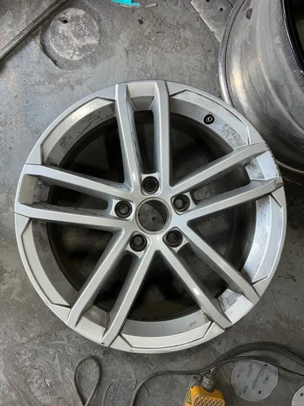대구 휠복원 휠도색 20만원 행사 / 대구,구미