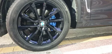 bmw x6  블랙유광 휠복원 휠도색 캘리퍼도색(휠수리) / BMW / X6 / 대구,구미