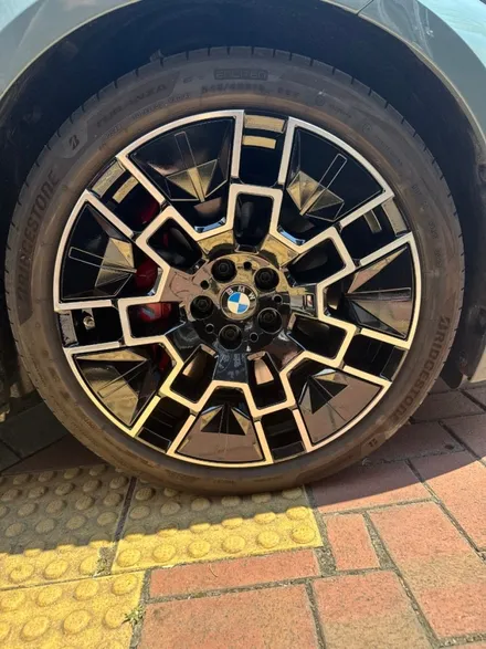 대구 bmw 520i ev 다이아몬드 컷팅 휠복원 휠도색 6만원 특가 / 대구,구미