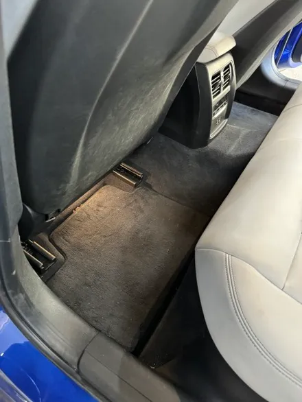 BMW M3 스팀세차 실내 실외 손세차 휠세척 성수세차 / 서울 성동구