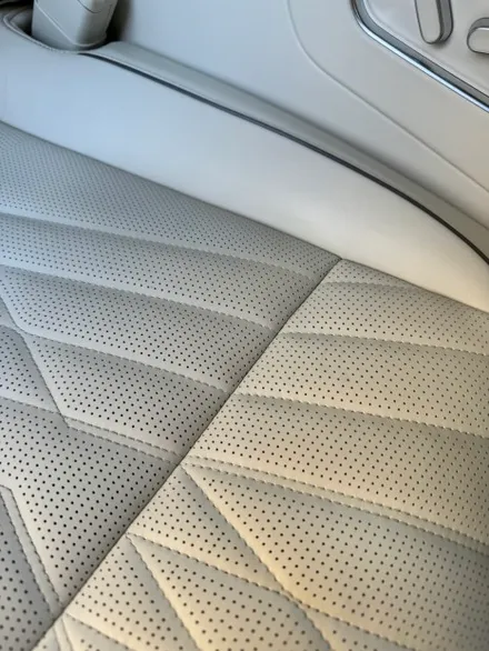 제네시스 G90 리무진 실내 가죽 복원 시트복원 성수복원 / 서울 성동구