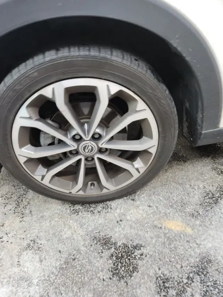 티볼리 스팀세차 실내 실외 손세차 휠세척 유막제거 발수코팅 성수세차 / 서울 성동구