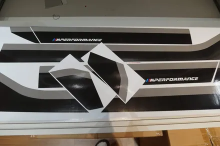 데칼 전문점 ykbro.  bmw 6gt 사이드 데칼 m퍼포먼스. / 경기 고양 일산동구