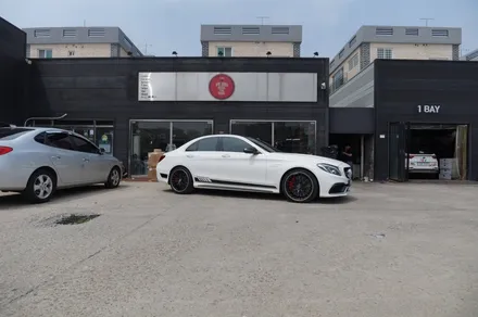 amg c63 사이드 데칼.일산 , 김포 , 파주. / 경기 고양 일산동구
