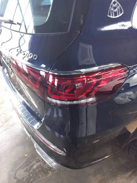 벤츠 cls600 분당콘솔박스복원 치카치카 실내복원에서 편리하게! / 경기 화성