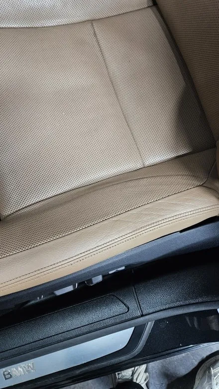 BMW 7 시리즈 시트 크랙 - 조기 복원이 중요 한 이유 / 경기 화성
