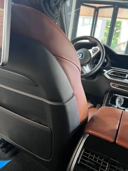 BMW X7 40D 중고차 가격 잘 받으려면? 방법은 자동차 실내복원 / 경기 화성