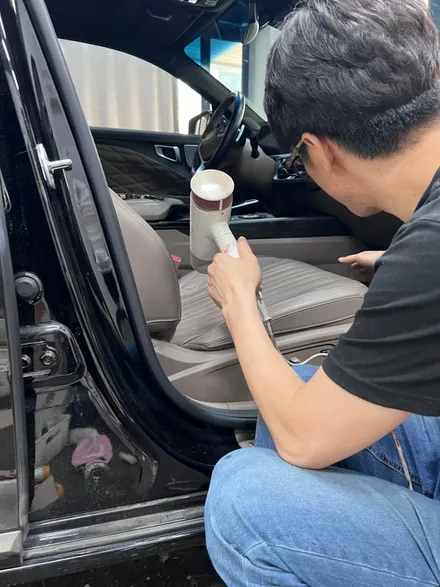자동차 가죽시트복원 전문 동탄 치카치카 박지호 소장님 / 경기 화성