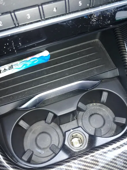 동탄 자동차 실내 복원, BMW X3 컵홀더 복원 후기! / 경기 화성
