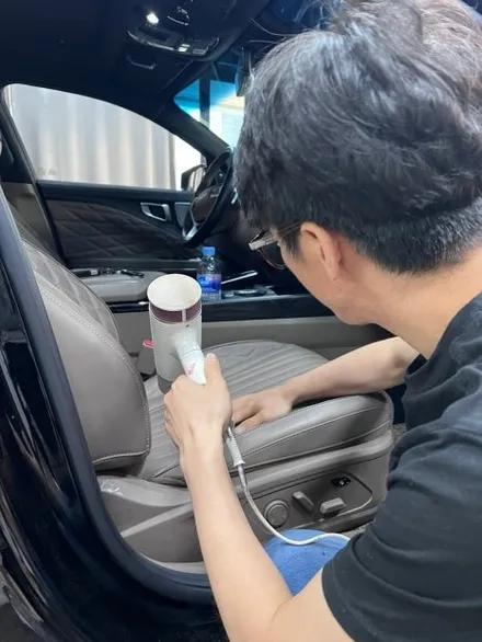 자동차 가죽시트복원 전문 동탄 치카치카 박지호 소장님 / 경기 화성