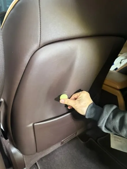 렉서스 뒷좌석에 짐 실어놨다가 시트 등받이 찍힘 복원 / 경기 화성