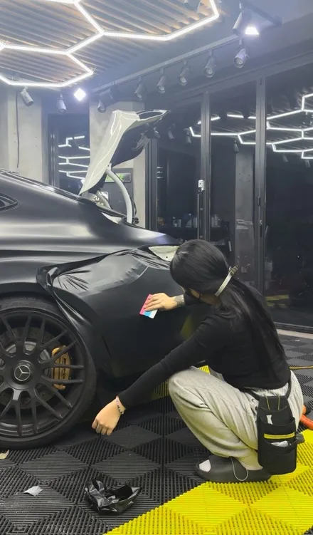 수원/광교/용인 벤츠 C63 AMG 전체 랩핑 제거 / 전체 사틴블랙 랩핑 시공 ! / 수원, 광교, 영통, 기흥, 수지, 동탄