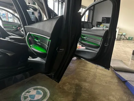 부산엠비언트 BMW 320d 신차에 들어가는 옵션 적용해보세요!!! / 부산 해운대구 송정동