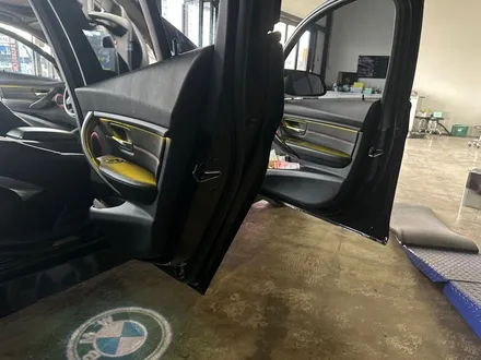 부산엠비언트 BMW 320d 신차에 들어가는 옵션 적용해보세요!!! / 부산 해운대구 송정동