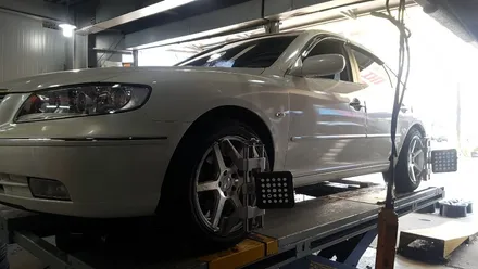 그랜져TG 사고수리 [인천 휠복원 휠수리 간석동 주안동 십정동 가격 판금도색 외형복원 사고수리 보험처리 대리기사 휠보험처리 타이어보험처리 휠타이어보험처리 부분도장 전체도장] / 인천 부평구 십정동